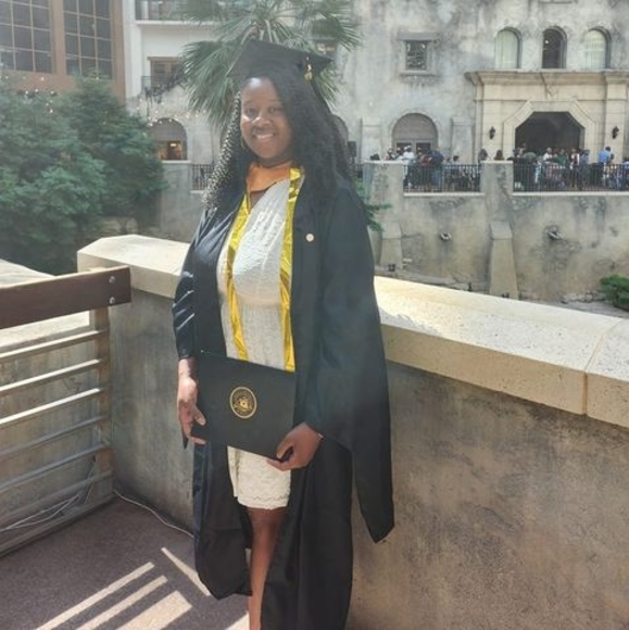 Meet your Posher, Tawana - Picture 1 of 1